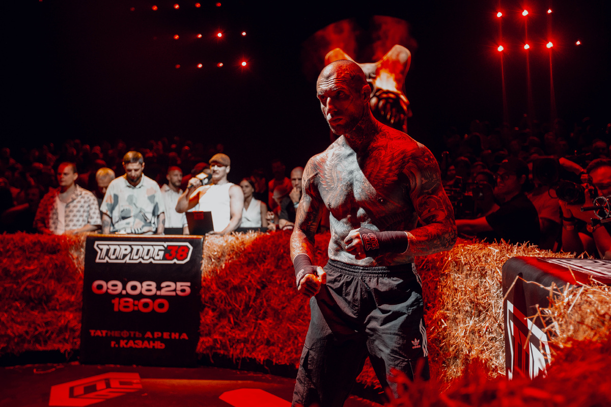     Alex Terrible приготовил свои колотушки