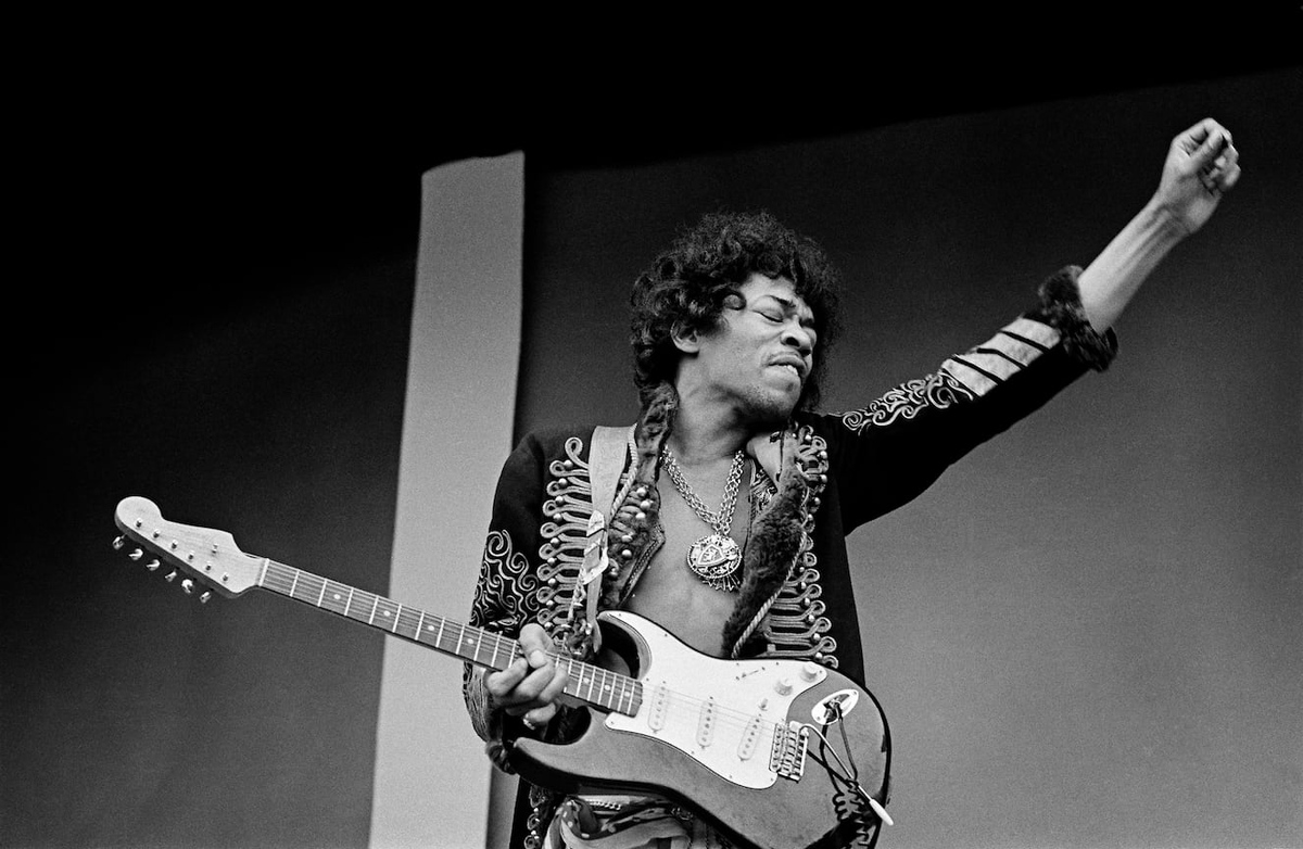 Джими Хендрикс на саунд-чеке музыкального фестиваля в Монтерее, Калифорния, 1967 г. Фото: Jim Marshall Photography LLC