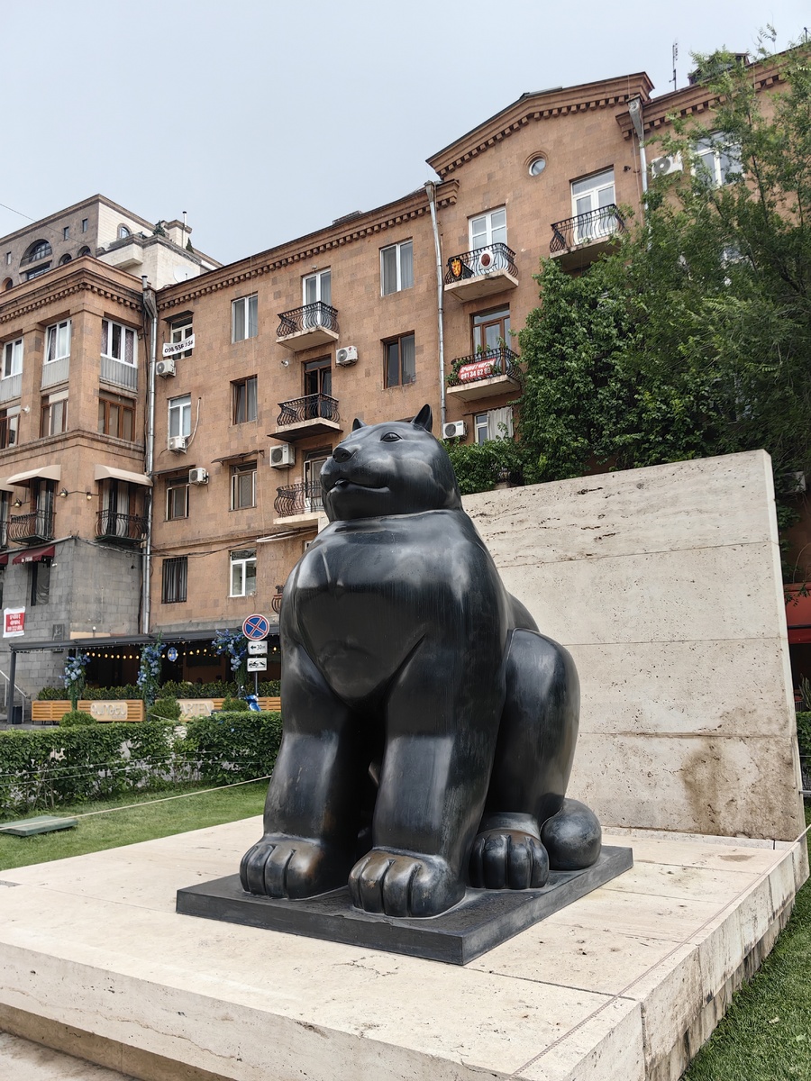 Толстый кот