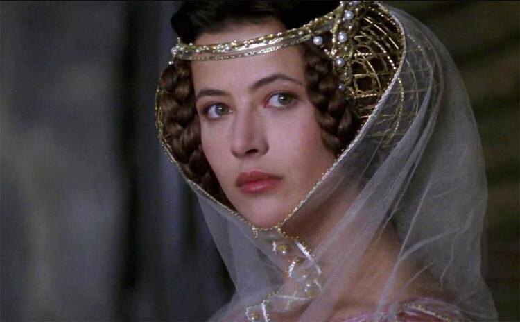 Альваро показал сыну портрет Бьянки Марии Сфорца