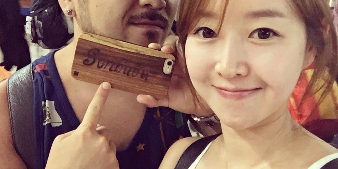 Знакомьтесь: жена Сон Сондыка - хореографа BTS. Её аккаунт/страница в запрещённой соцсети.