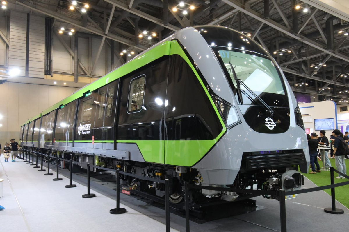 Беспилотный поезд метро для тайваньского Таоюаня производства Hyundai Rotem. Источник: Pierre2427/X