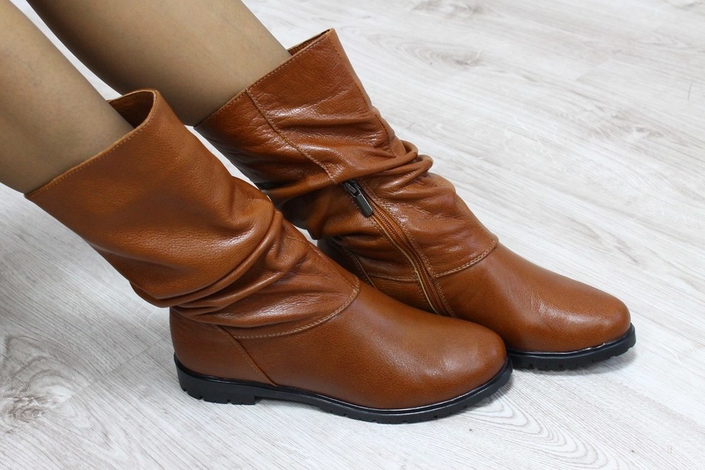 Фото из интернета. Вот эти сапожки.