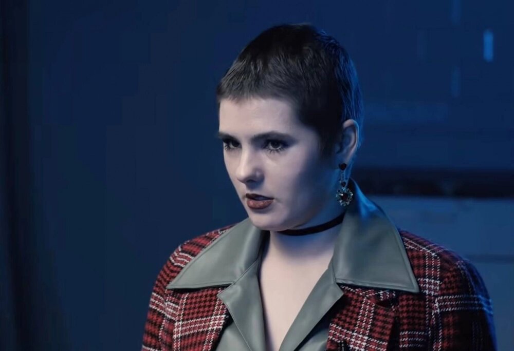    Начиналась болезнь Ирины с обычной боли в ноге. Фото: Ютуб-канал Дмитрий Дрожжин/ скриншот