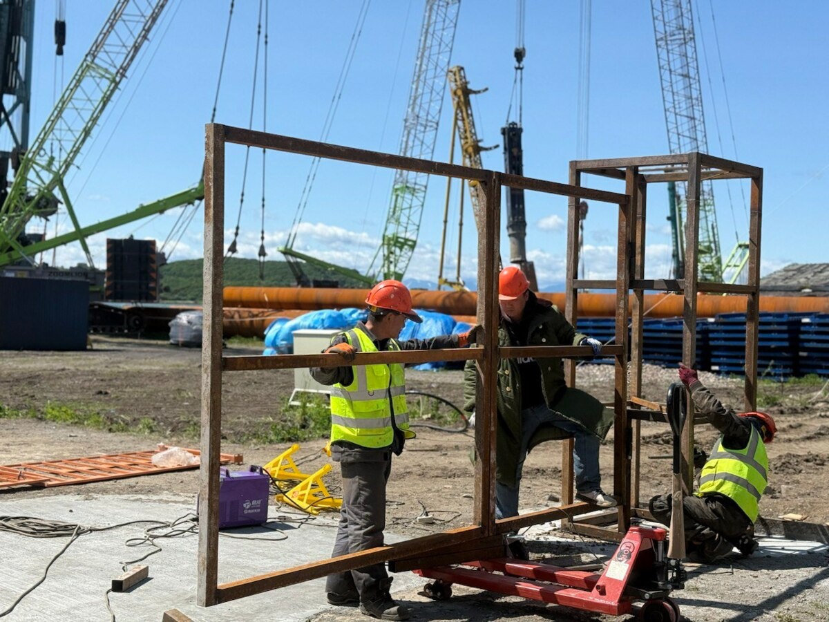 Фото: Строительство регазификационного комплекса СПГ в Петропавловске-Камчатском / kamgov.ru