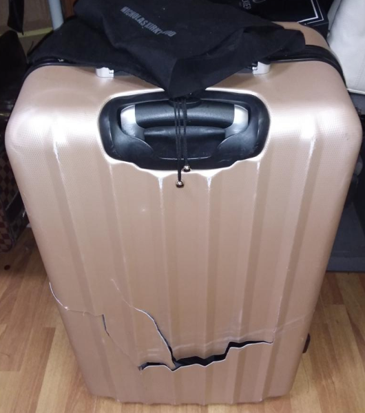 Так трескается абс пластик