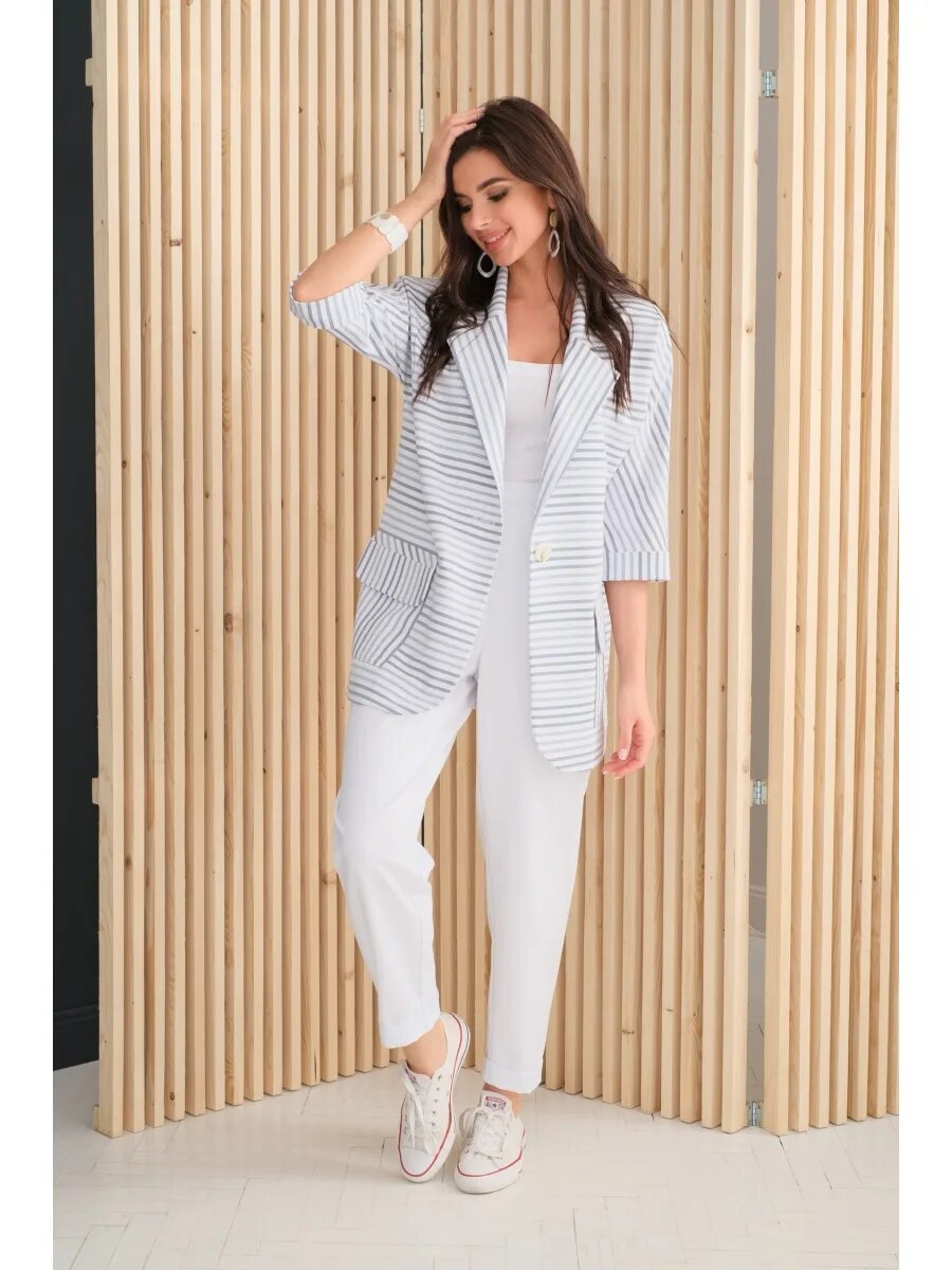 В комплекте с пиджаком