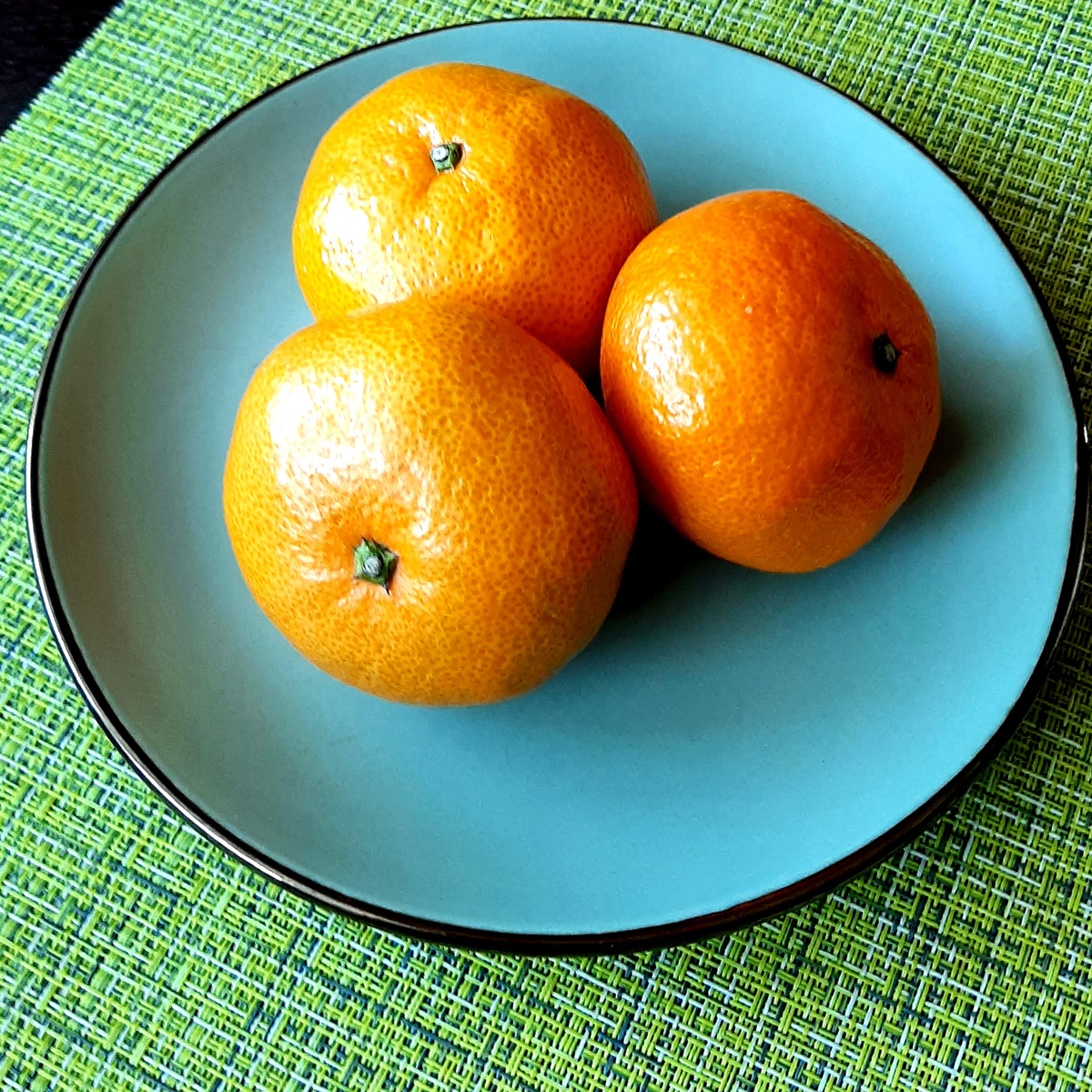 Мандарины летом