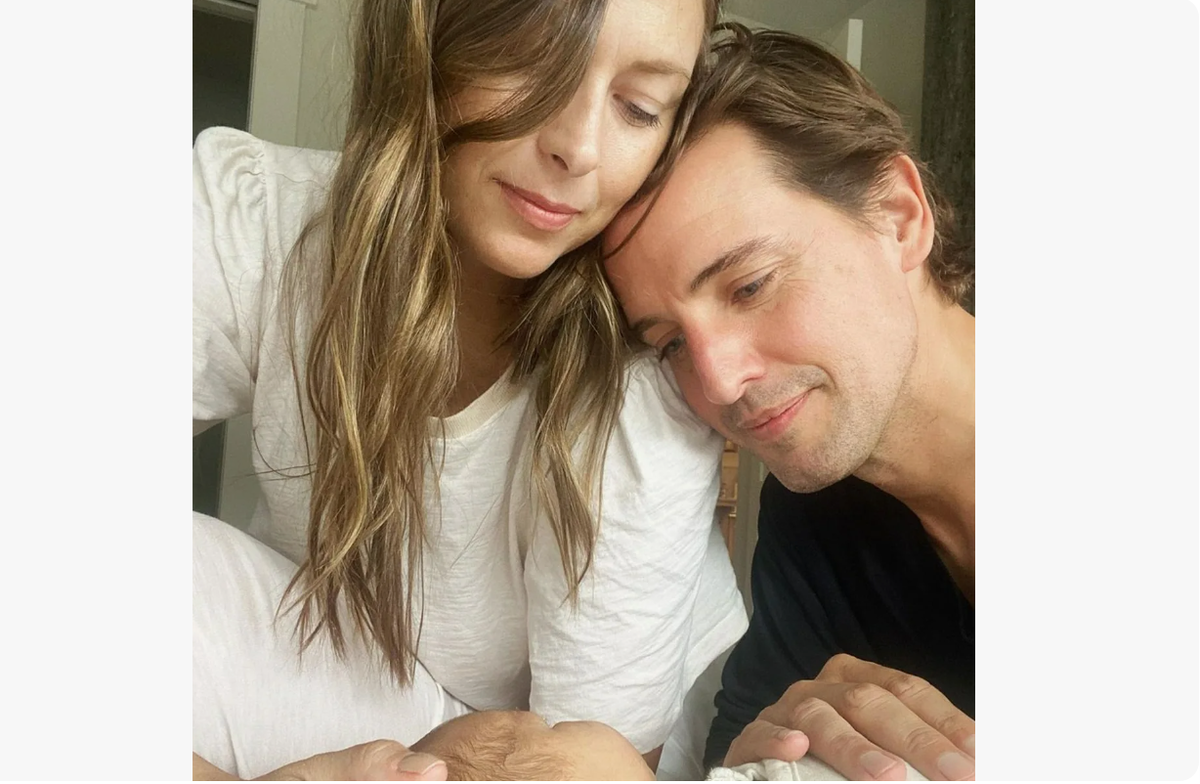 Маша с английским возлюбленным и сыном