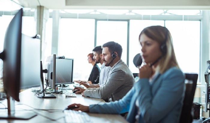    В России заработала горячая линия для поиска учителей и вакансий в школах