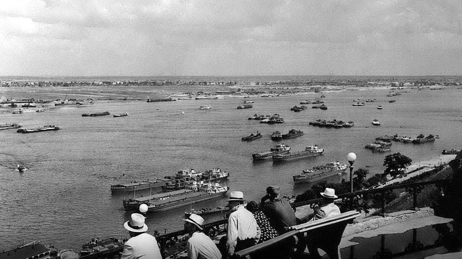 Волга. Набережная в Горьком. Фото П.А. Вышкинда.