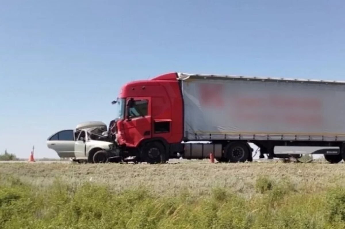    Подробности трагического ДТП с фурой под Волгоградом раскрыли в МВД – видео