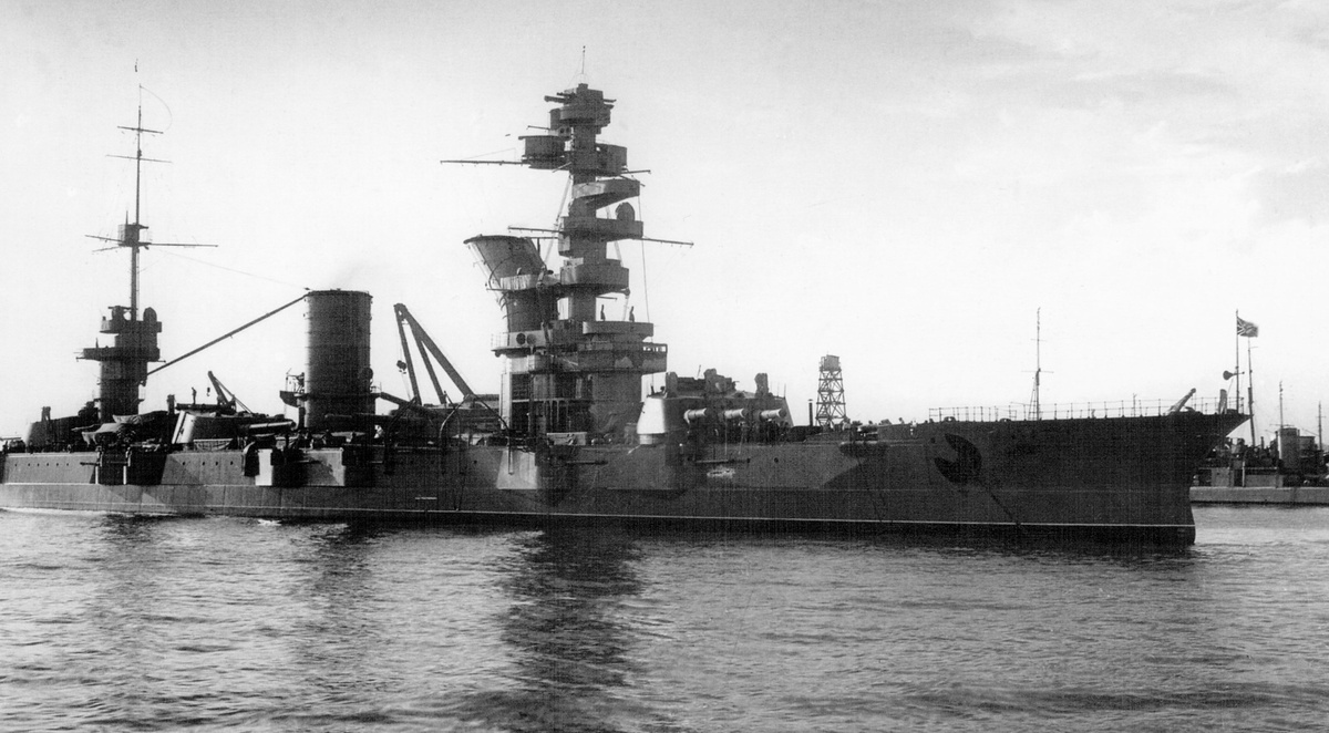 Линкор «Марат» прошел модернизацию самым первым и по самой короткой программе