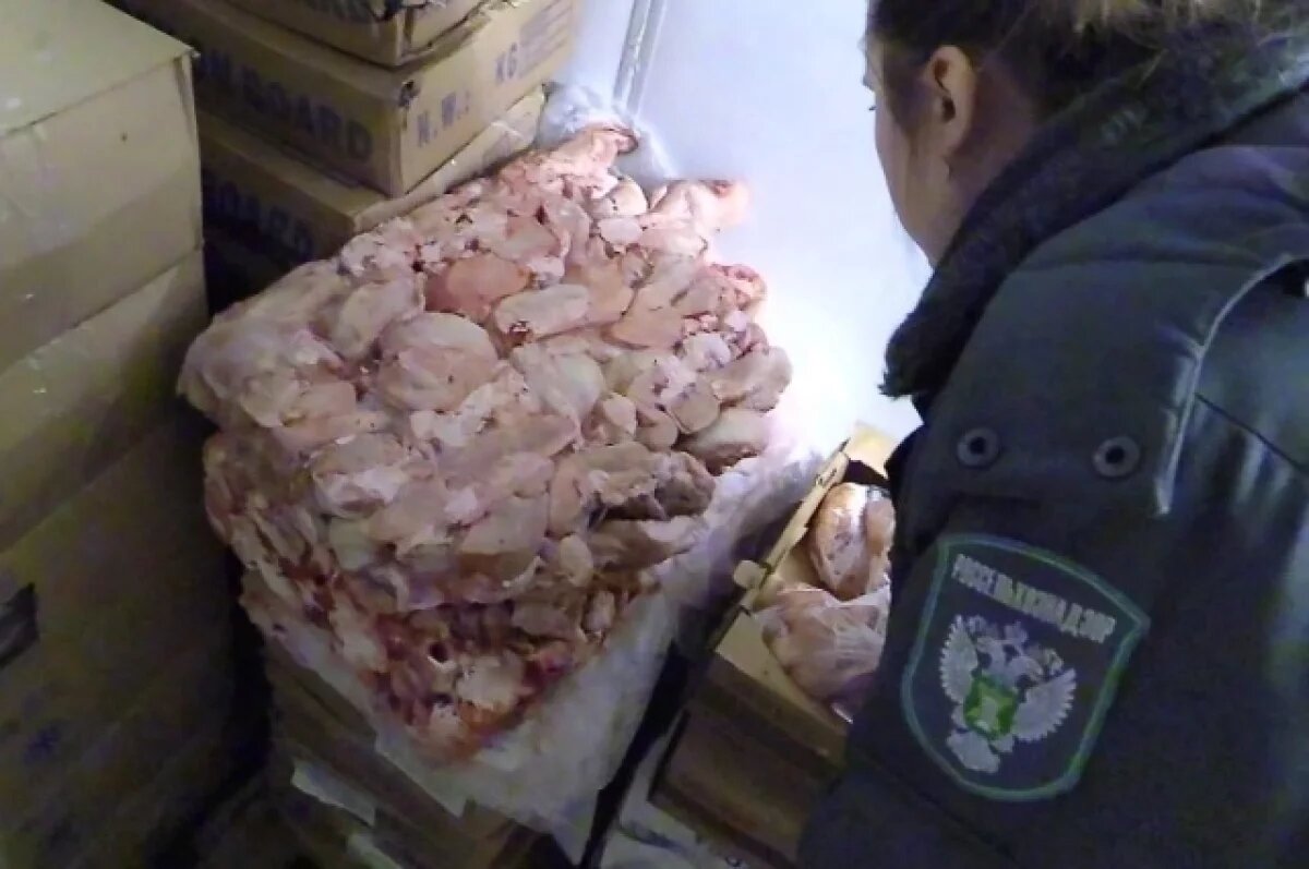    Из продажи в калужских «Светофорах» изъято более двух тонн птицы