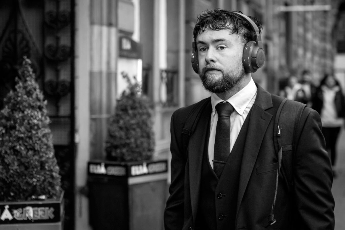 Мир полон перемен и несовершенства, что вызывает душевный дискомфорт