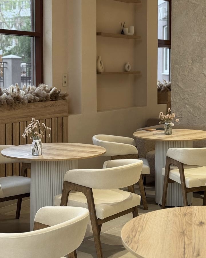 Интерьер кофейни «Calma»