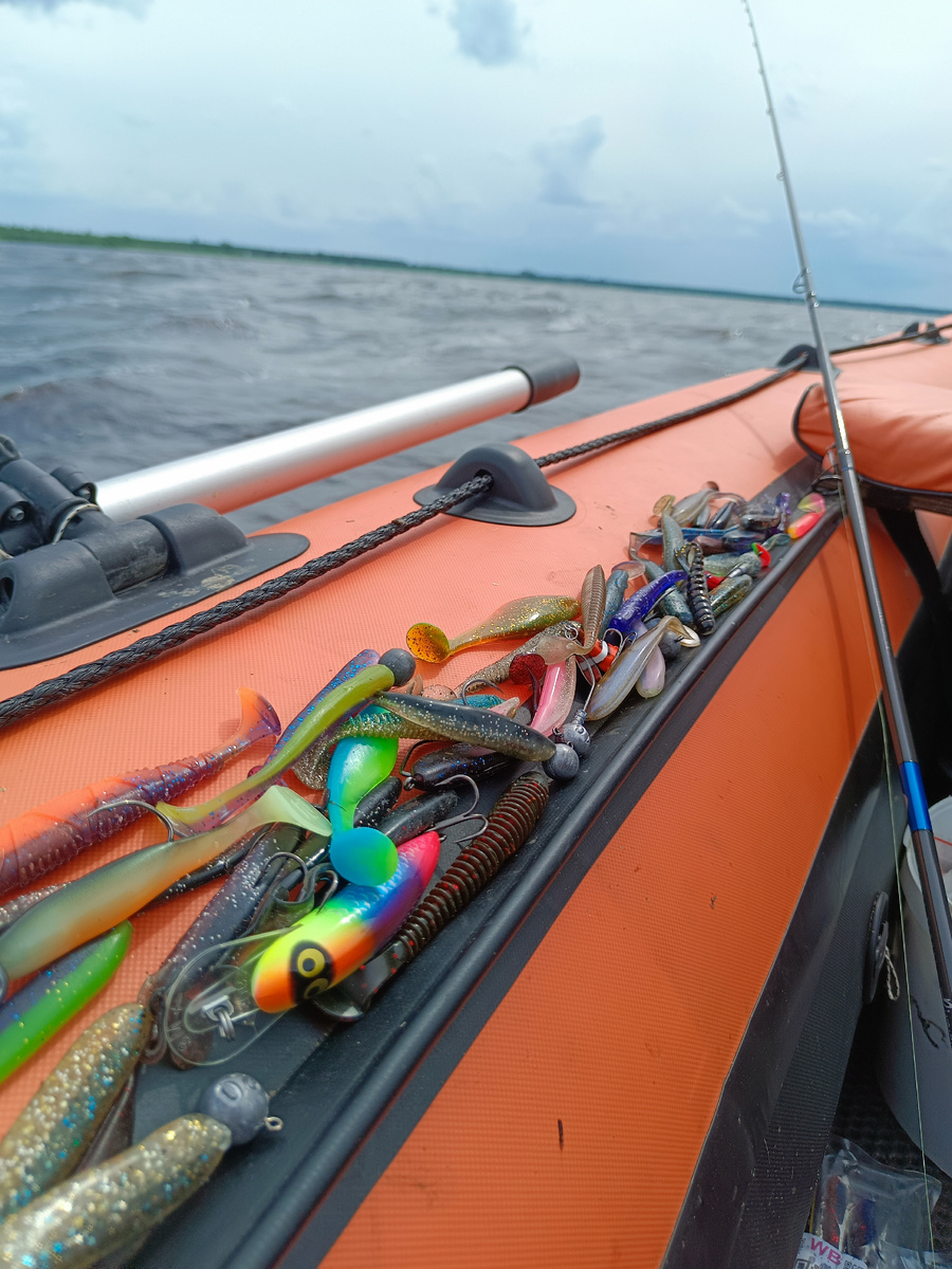 Несколько часов перебора приманок