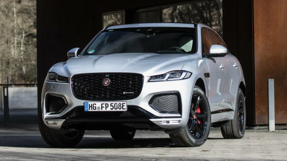 Ягуар остановил производство. Как легендарная британская марка "зашла не в ту дверь"? Или дело в другом?