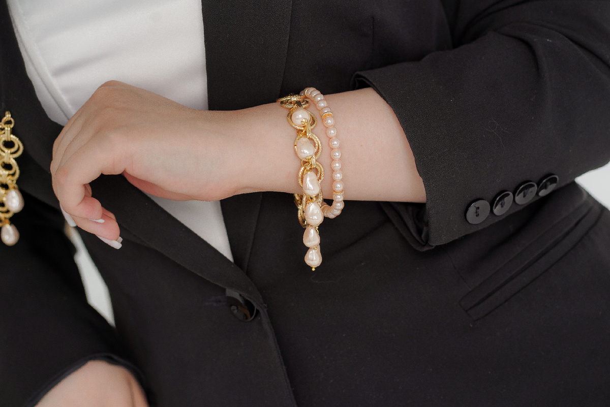 Браслет с натуральным кремовым жемчугом из коллекции "Сила нежности" бренда Luceria Line