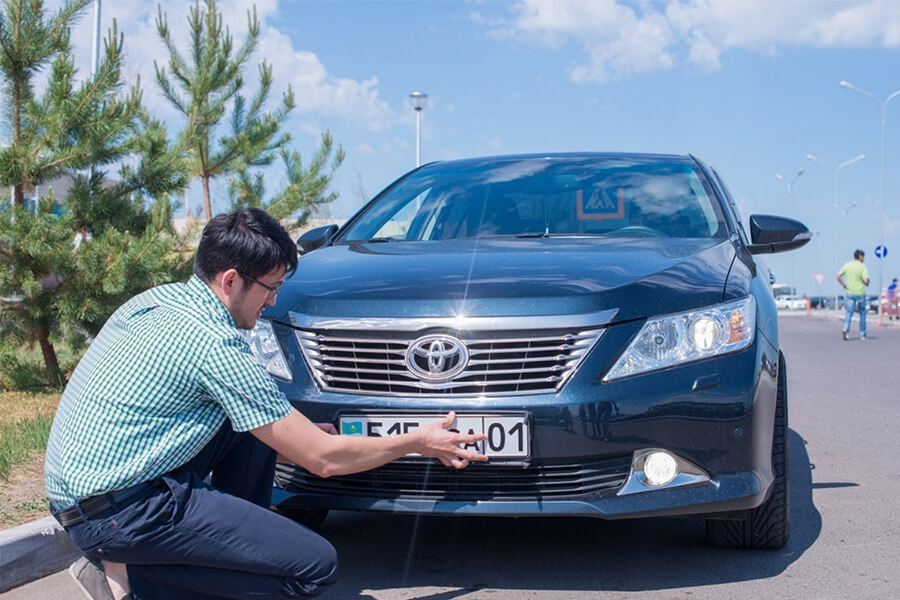 Фото заимствовано - https://stslog.com/press-center/blog/rastamozhka-avto-iz-kazakhstana-v-rossiyu