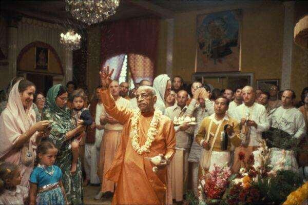 Почему нельзя принять индуизм? И как тогда начать его исповедовать