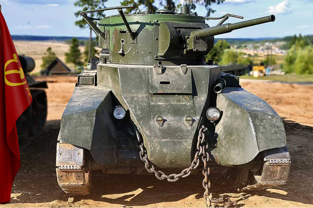 БТ-7РТ — вариант лёгкого колёсно-гусеничного танка БТ-7, командирский танк с радиостанцией