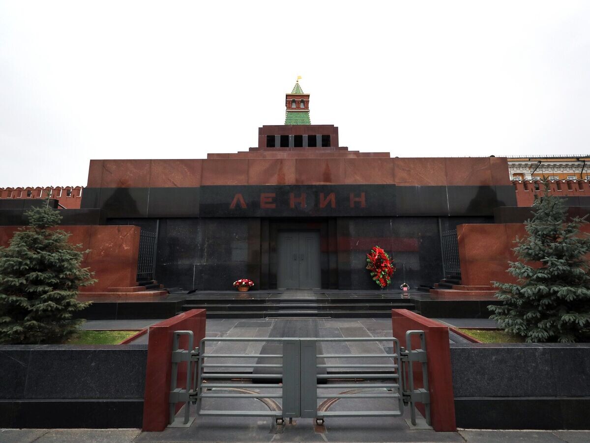 В ГД внесли проект, по которому не допускается ликвидация Мавзолея Ленина