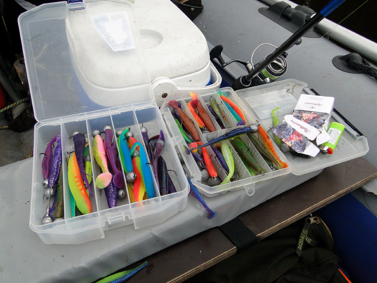 Это только оснащенные варианты, стратегический запас обычно в рюкзаке... 