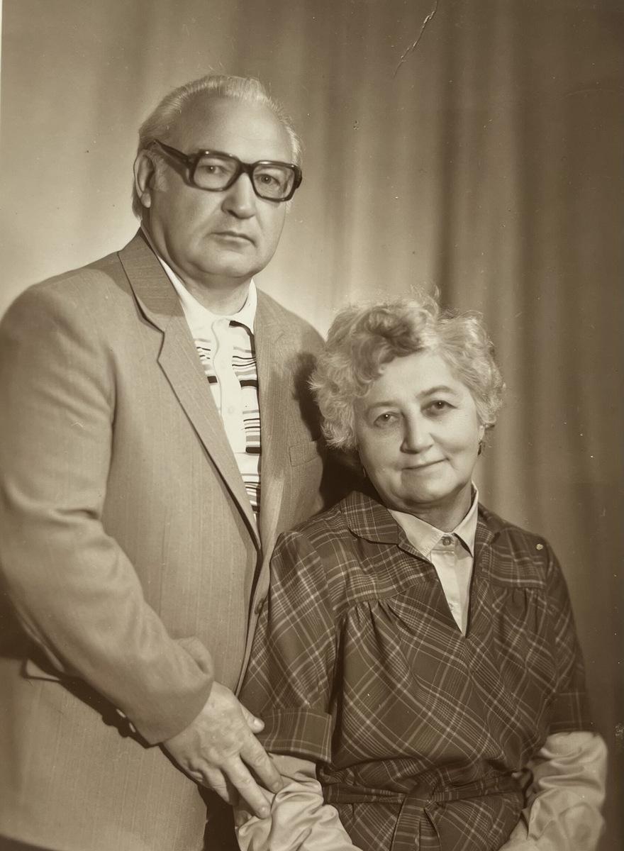 Виктор и Тамара Карповы