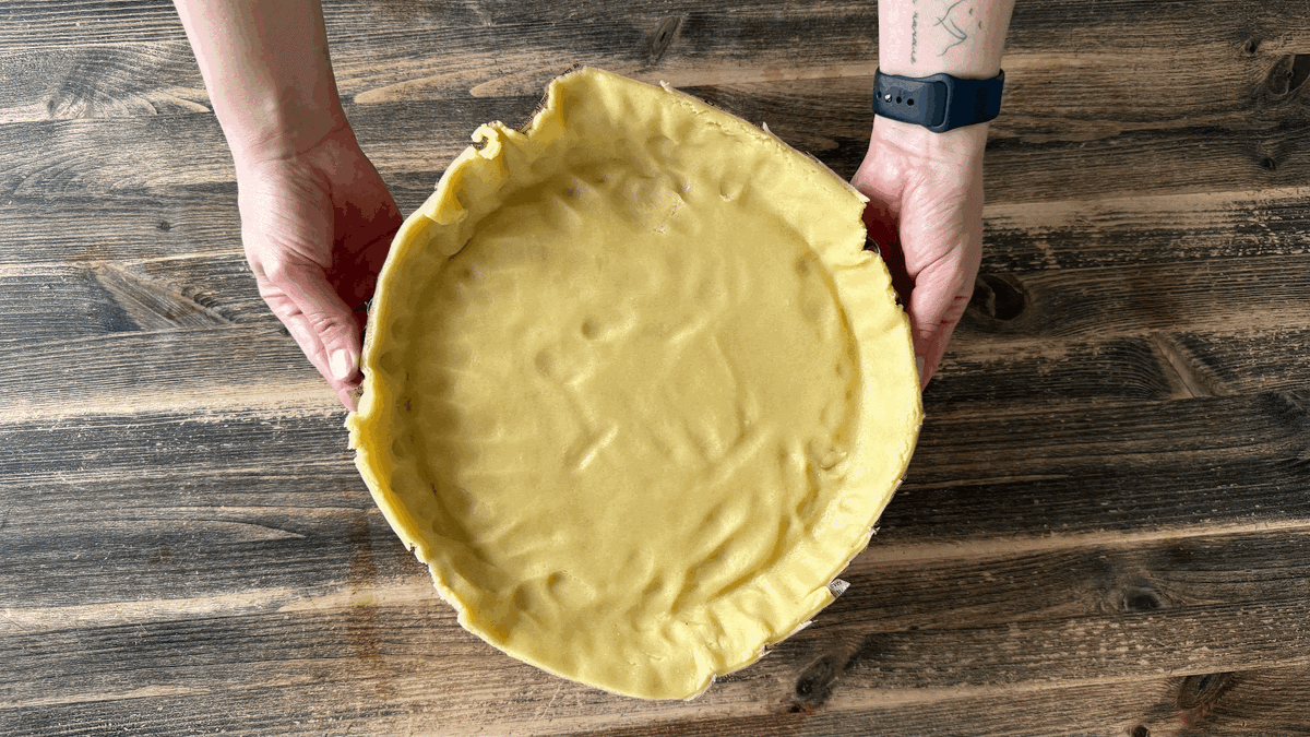 Форма у меня металлическая