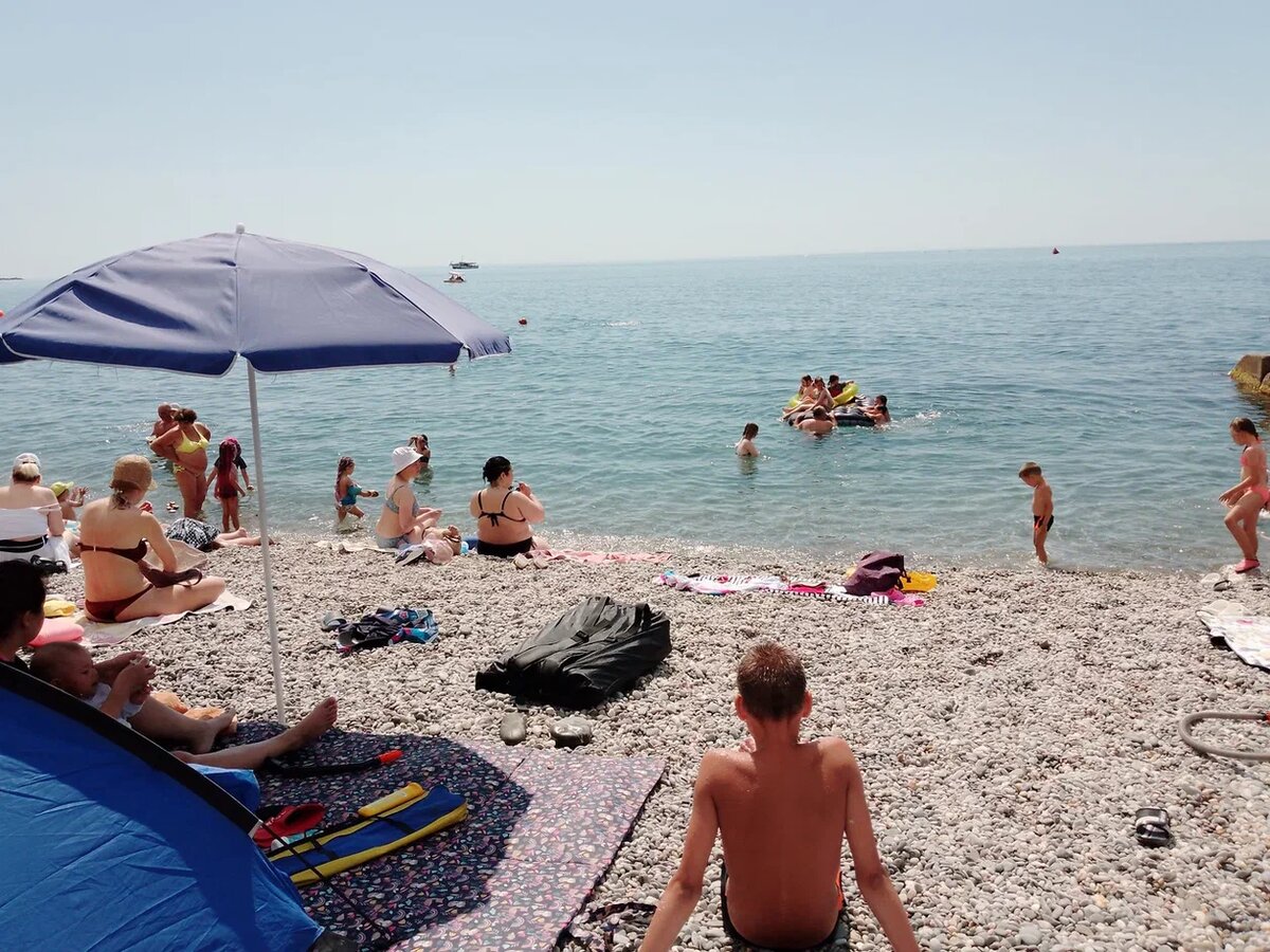 Масандровский пляж.Фото автора.