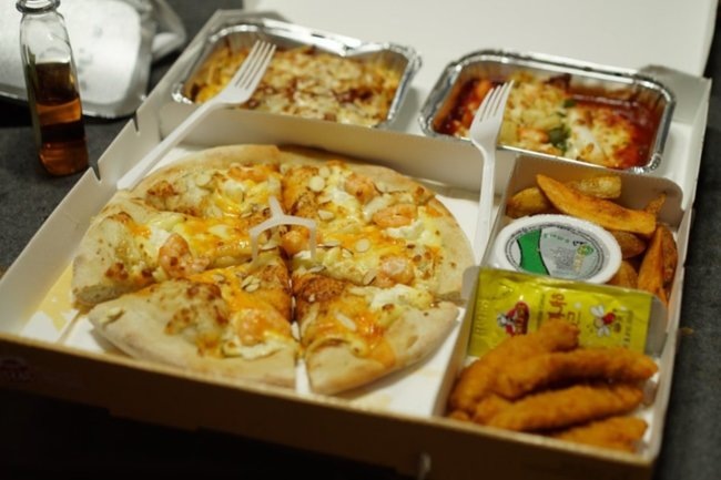    готовая еда / доставка