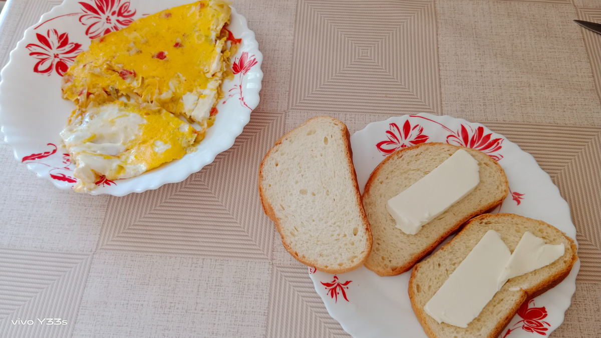 Яичница из кабачка.