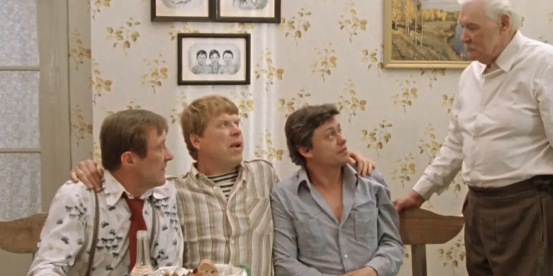 Слёзы Караченцова, трагедия Галюни и вырезанный финал: как снимали картину «Белые Росы» и продолжение фильма