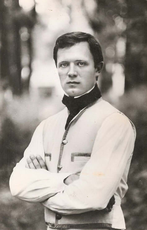 Андрей Ростоцкий.