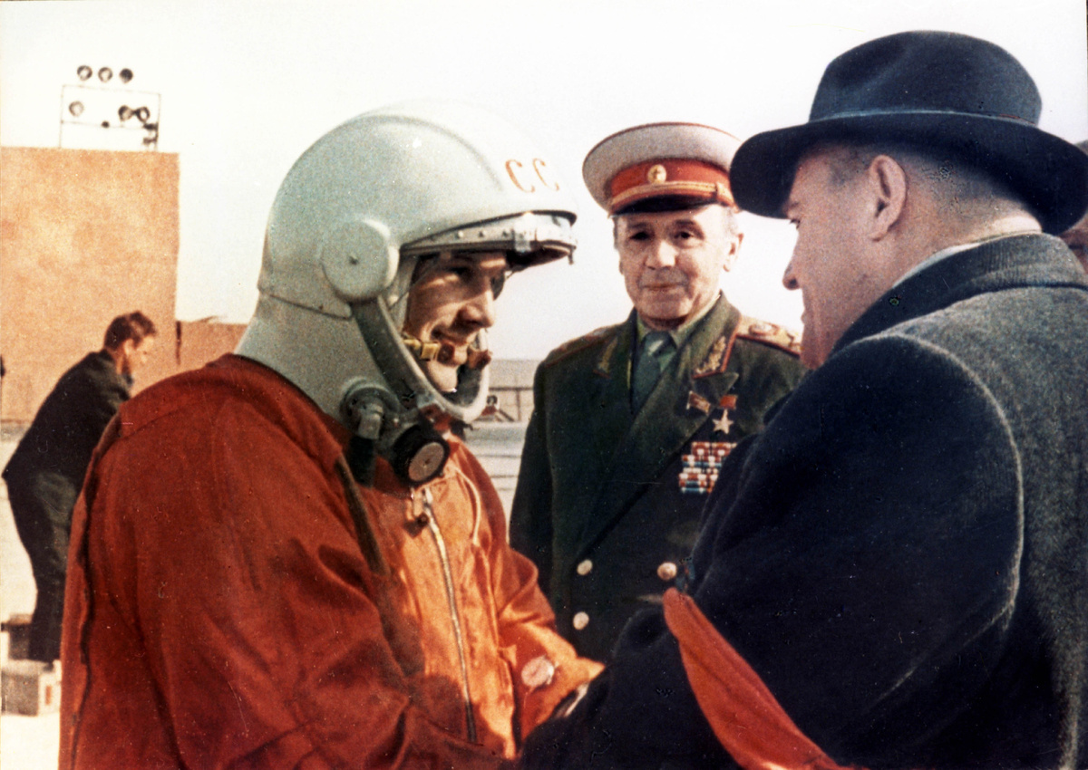 Юрий Гагарин перед полётом. Изображение: Mil.ru, CC BY 4.0, commons.wikimedia.org