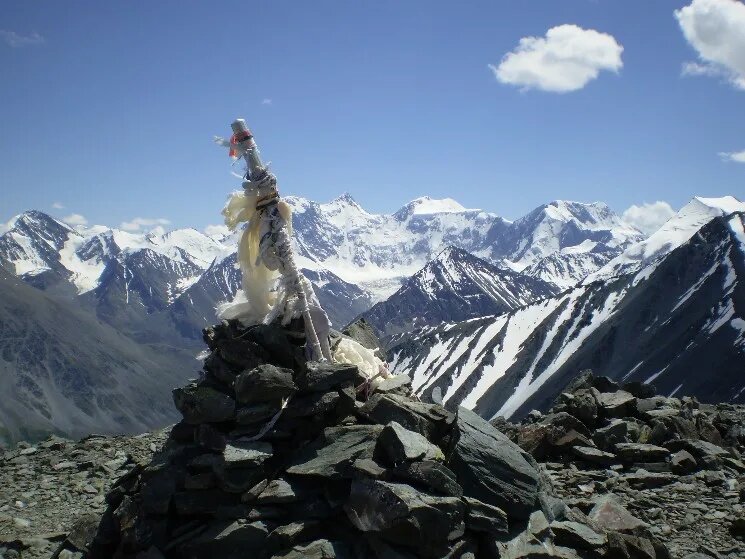 "Мистические Врата"