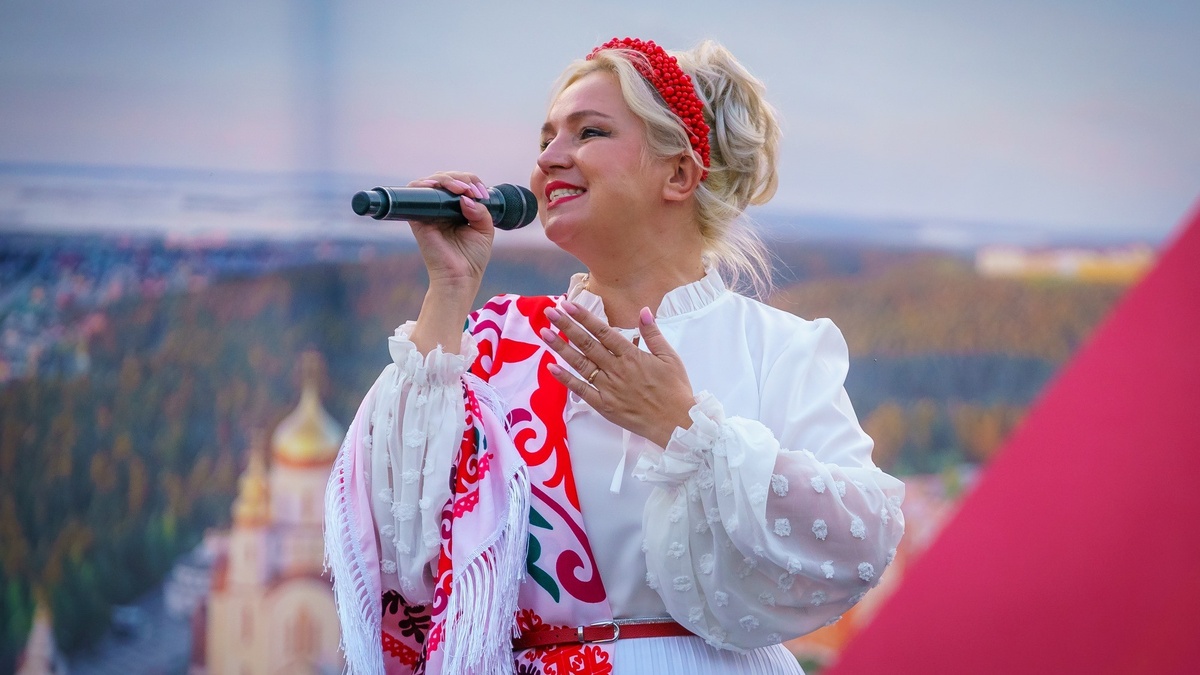    Югорчан приглашают на Международный вокальный конкурс «Звезда - 2026»