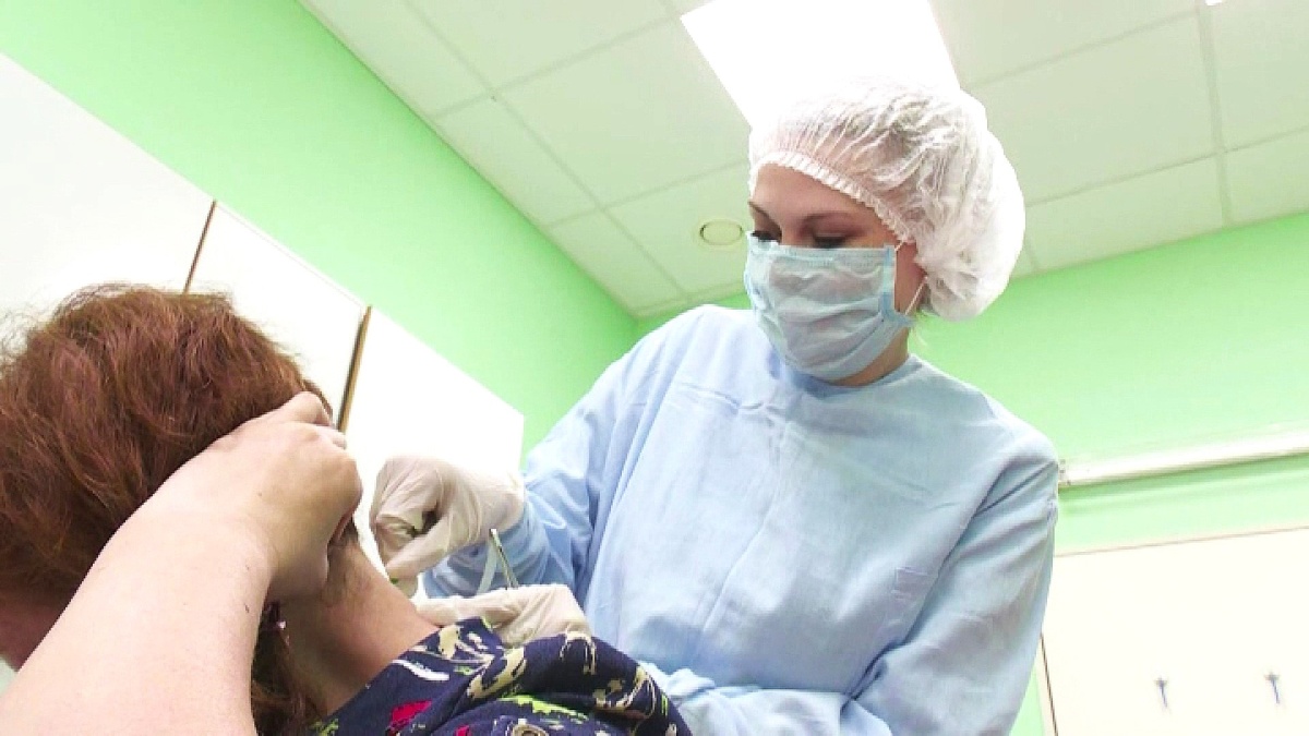    Клещевой сезон в разгаре: в Югре растёт число укусов кровососущих