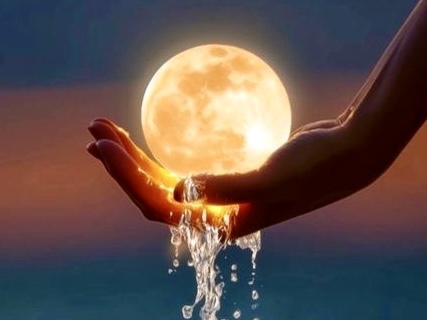 10.07.25 мощное Полнолуние эмоций, решительных действий и стабилизации ситуации: что делать и как провести уникальный период во благо