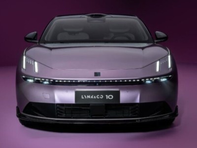    Lynk & Co представила быстрый гибридный седан 10 EM-P с автопилотом и расходом 4,2 литра
