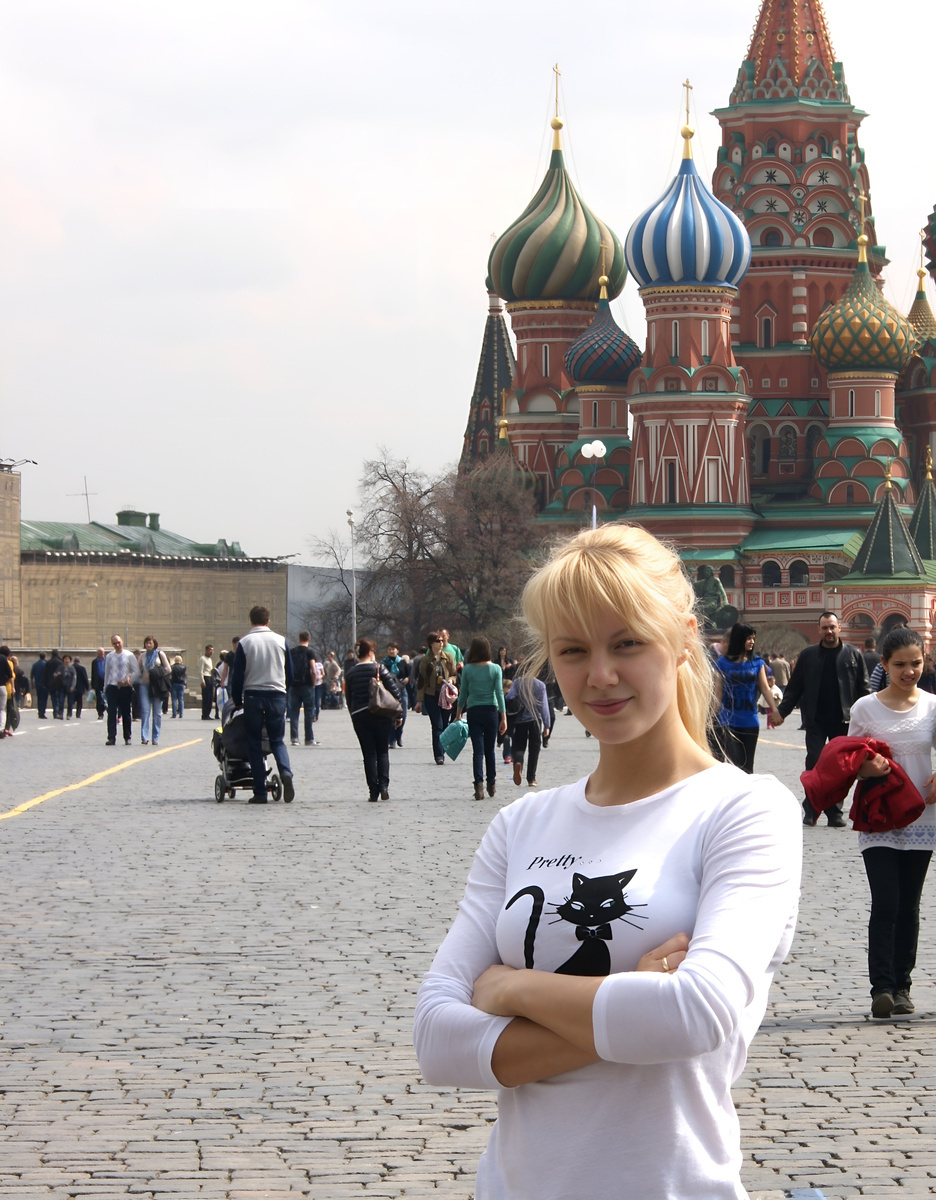 Здесь мне 24 года, и я - в Москве!