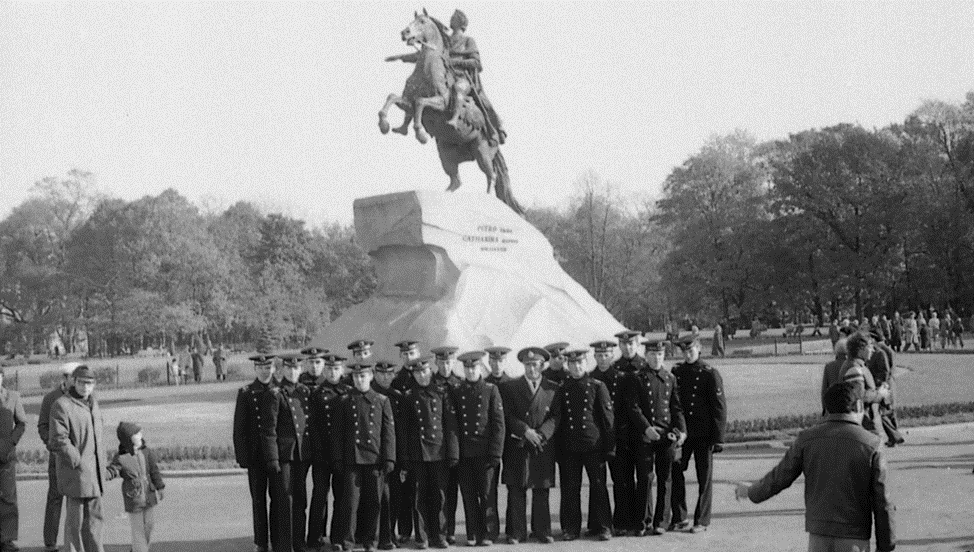 четвертый класс, хотя тогда он был девятым на 3м факе. в комментах  подписывайте кто есть кто