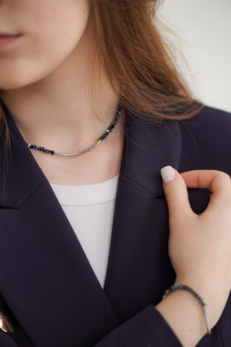 Чокер и браслет с тесно-синим ювелирным алмазным стеклом коллекции "Ночь нежна" от бренда Luceria Line