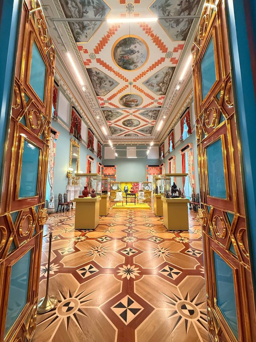 Зубовский флигель. Интерьеры после реставрации.