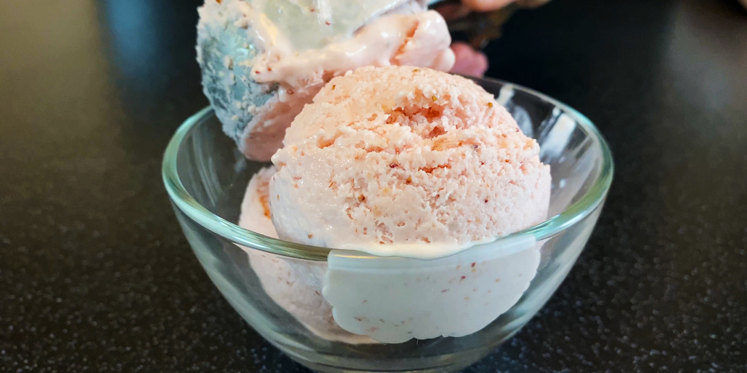 4 домашних рецепта мороженого, которые хочется готовить всё лето