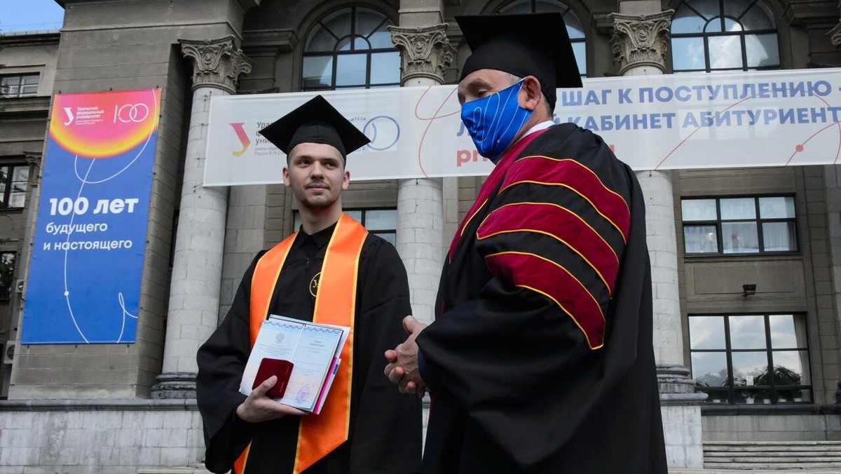    Кредит на учёбу может оформить абитуриент. Фото: Dmitry Chasovitin / www.globallookpress.com