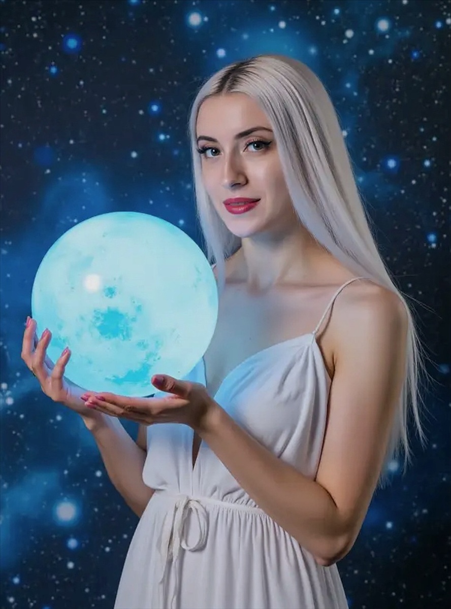 Уран перешёл в знак Близнецов 7 июля 2025 года.