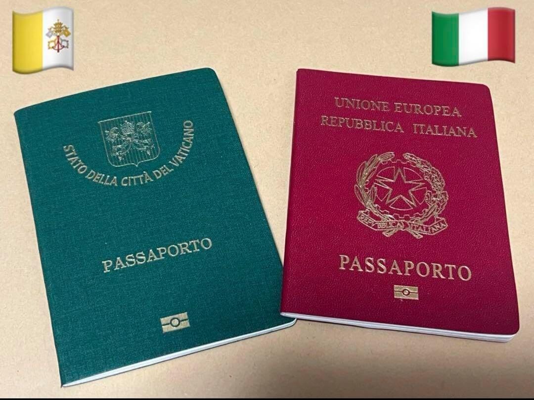 Так выглядит паспорт Ватикана