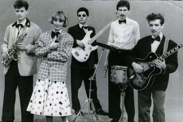 Жанна Агузарова в составе рок - группы Браво